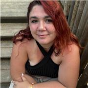 Educadora titulada, responsable, atenta y paciente. Me gusta trabajar con niños y niñas porque disfruto acompañando su crecimiento